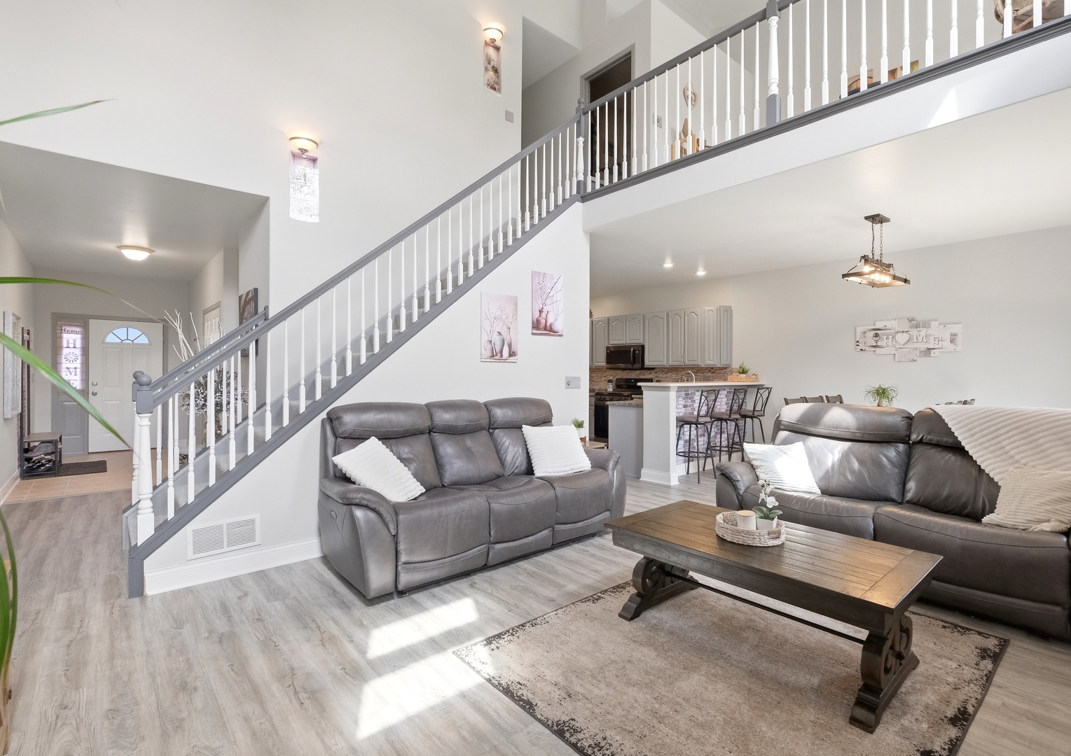 1462 Ridge Drive Sycamore, IL 60178 - Photo 9 of 32 Gallery Image 9