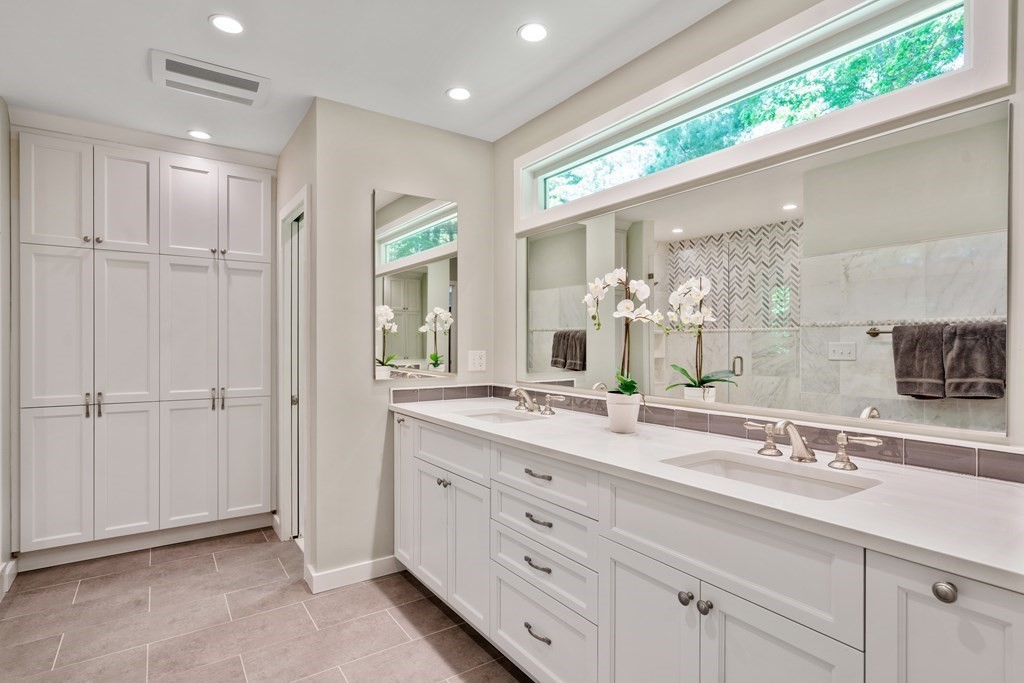 46 Woodridge Road Wayland, MA 01778 - Photo 26 of 35 Gallery Image 26
