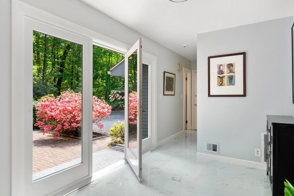46 Woodridge Road Wayland, MA 01778 - Photo 9 of 35 Gallery Image 9