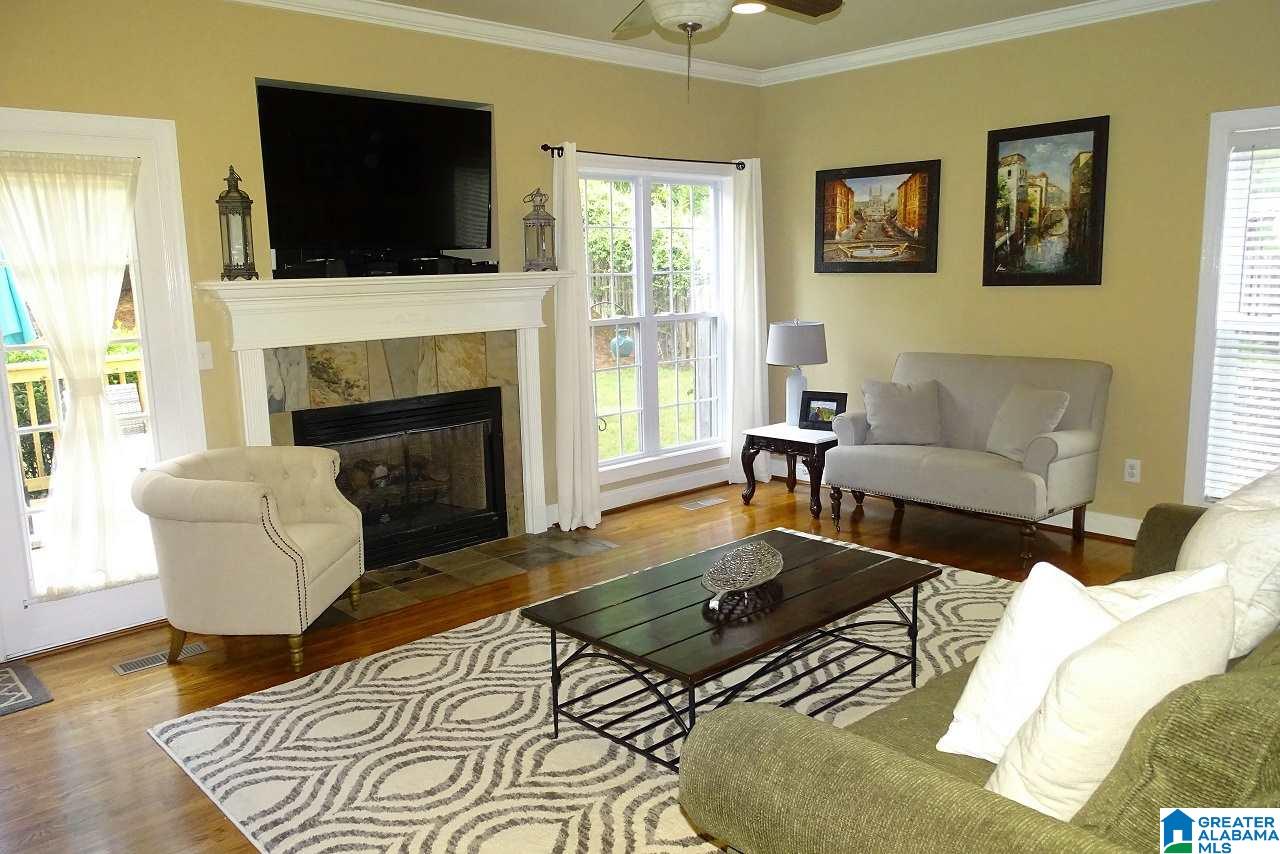 829 Meadow Ridge Lane Birmingham, AL 35242 - Photo 5 of 28