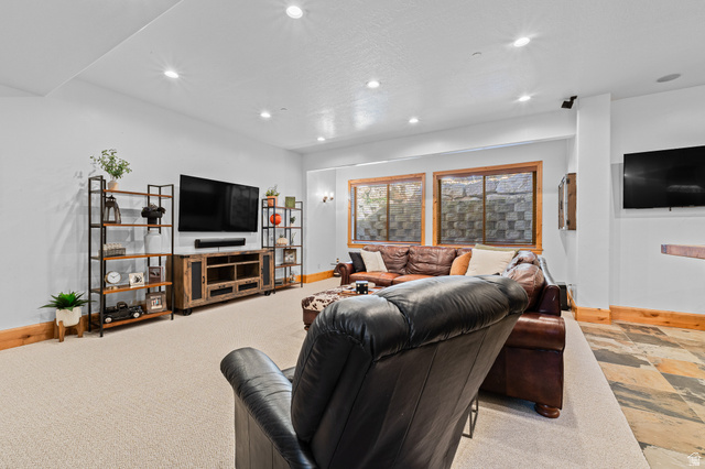 3532 Layton Ridge Drive Layton, UT 84040 - Photo 31 of 104