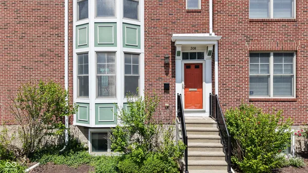 $400,000 | 308 East 10th Street, Indianapolis, IN 46202