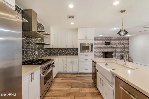 $2,850 | 1829 West Orchid Lane, Phoenix, AZ 85021