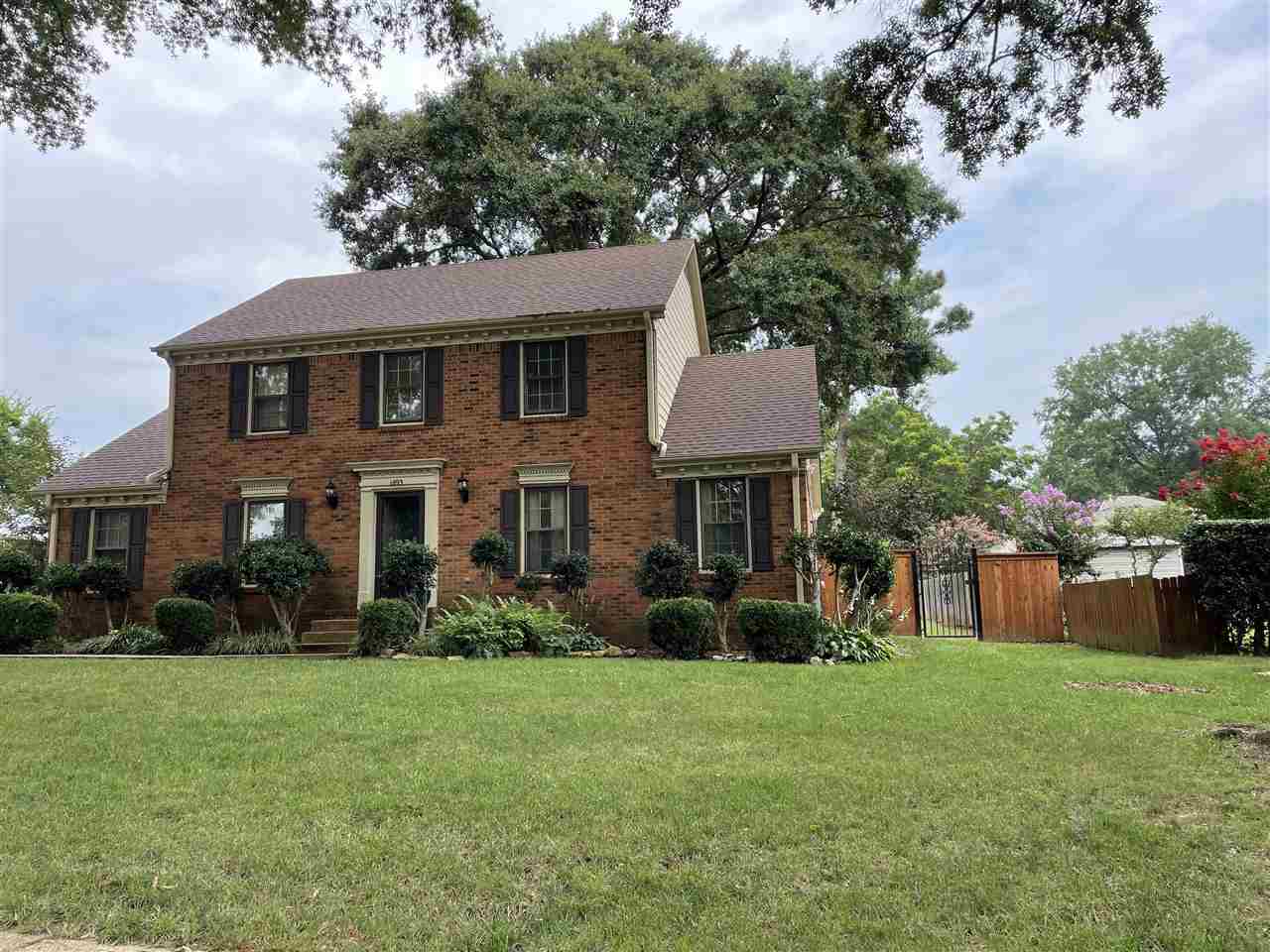 1693 Miller Farms Road Germantown, TN 38138 - Photo 6 of 8 Gallery Image 6