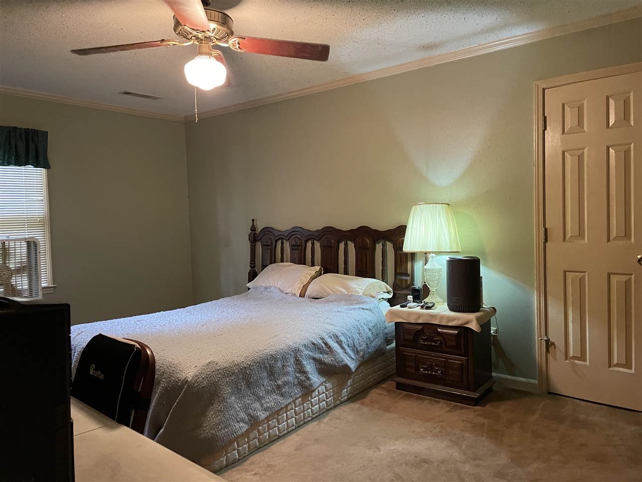 1693 Miller Farms Road Germantown, TN 38138 - Photo 7 of 8 Gallery Image 7
