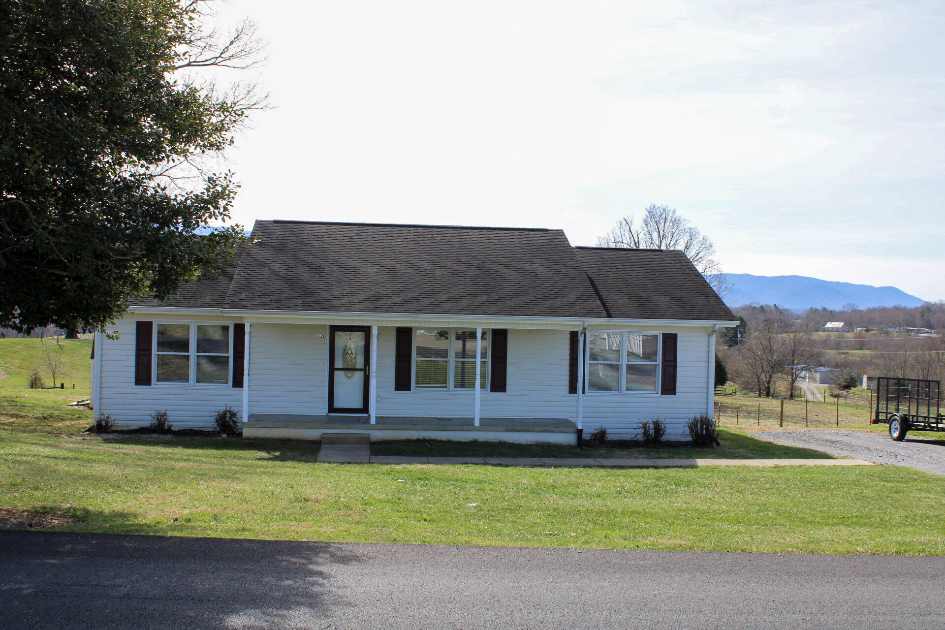 120 Stockton Road Chuckey, TN 37641 - Photo 3 of 119 5-IMG_1554