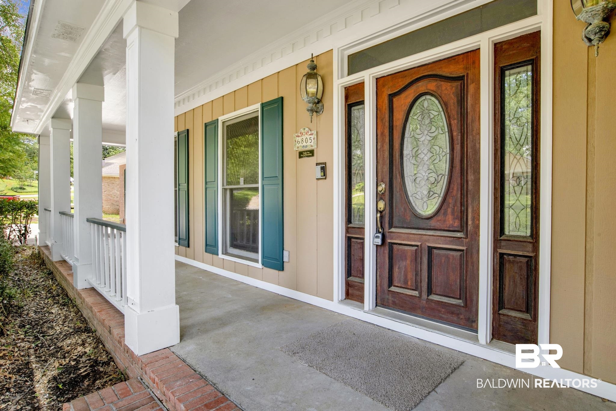 6805 Hunters Court Mobile, AL 36695 - Photo 4 of 37 Property entrance featuring covered porch