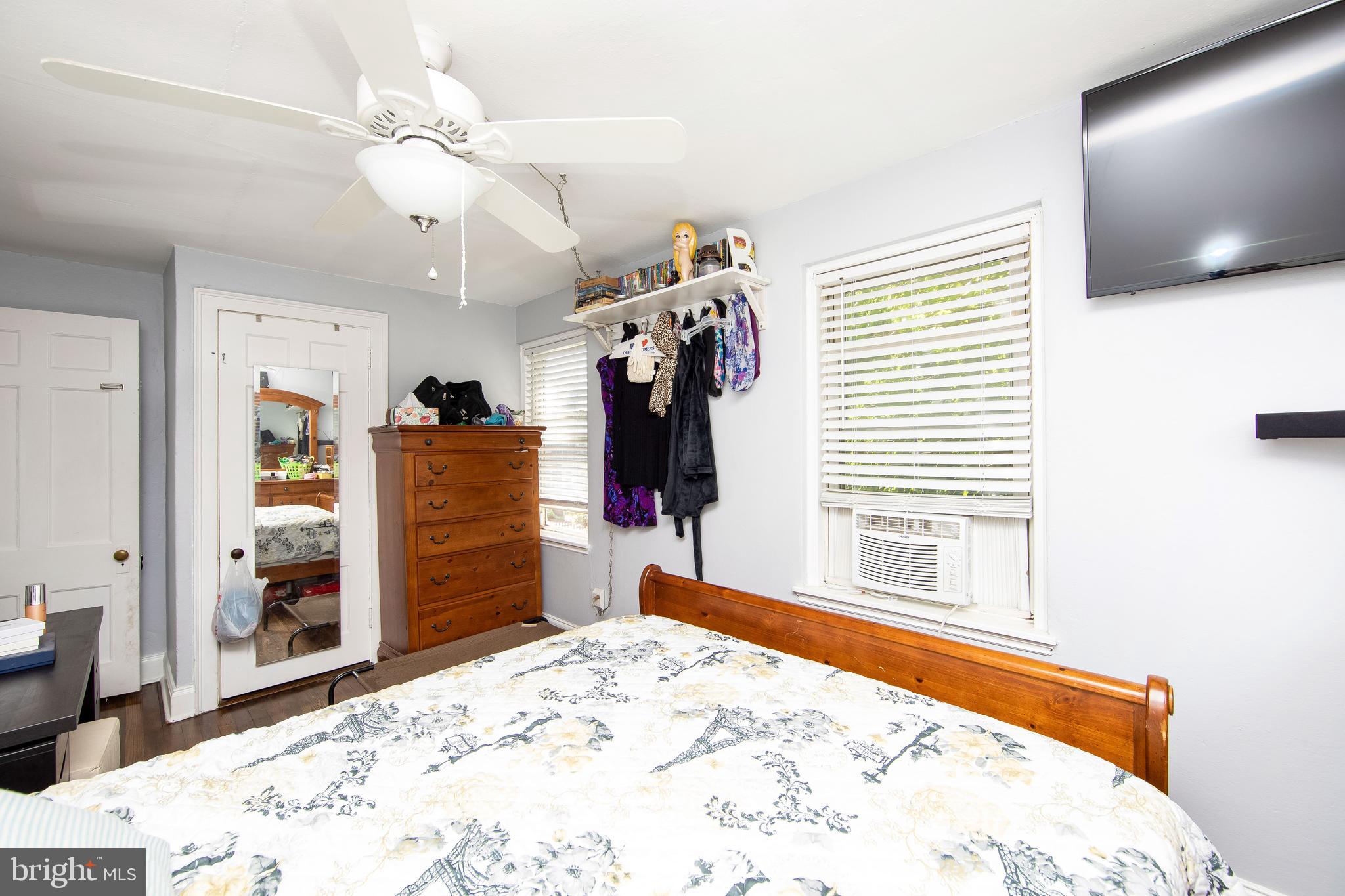 2832 Kansas Road Camden, NJ 08104 - Photo 17 of 32 a view of a livingroom with furniture and storage
