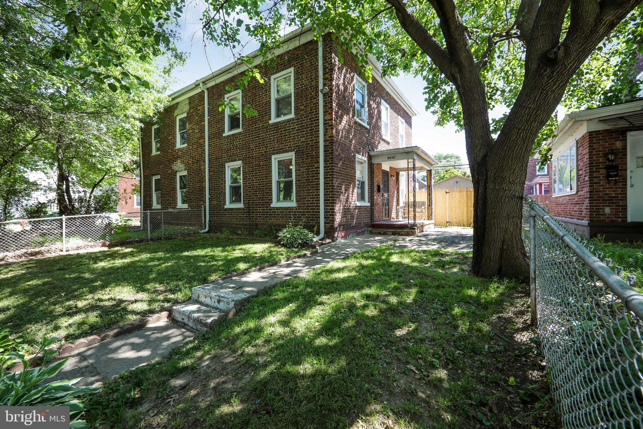 2832 Kansas Road Camden, NJ 08104 - Photo 2 of 32 front view of house with a yard
