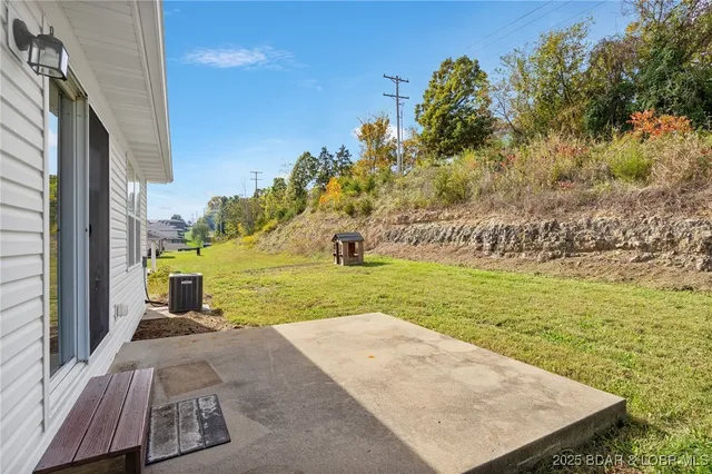 $299,900 | 2058 Hastings Road, Jefferson City, MO 65109