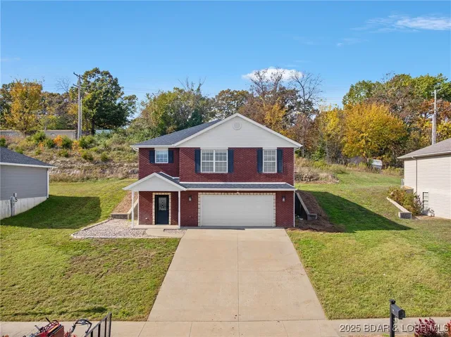 $299,900 | 2058 Hastings Road, Jefferson City, MO 65109