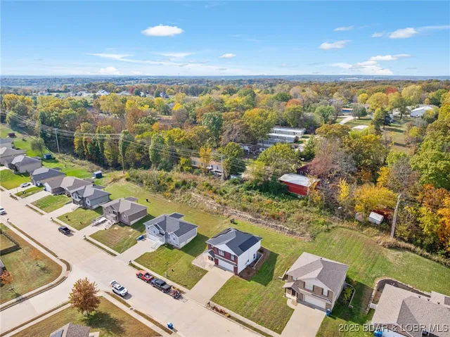 $299,900 | 2058 Hastings Road, Jefferson City, MO 65109