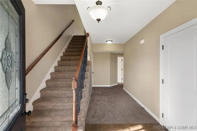 $299,900 | 2058 Hastings Road, Jefferson City, MO 65109