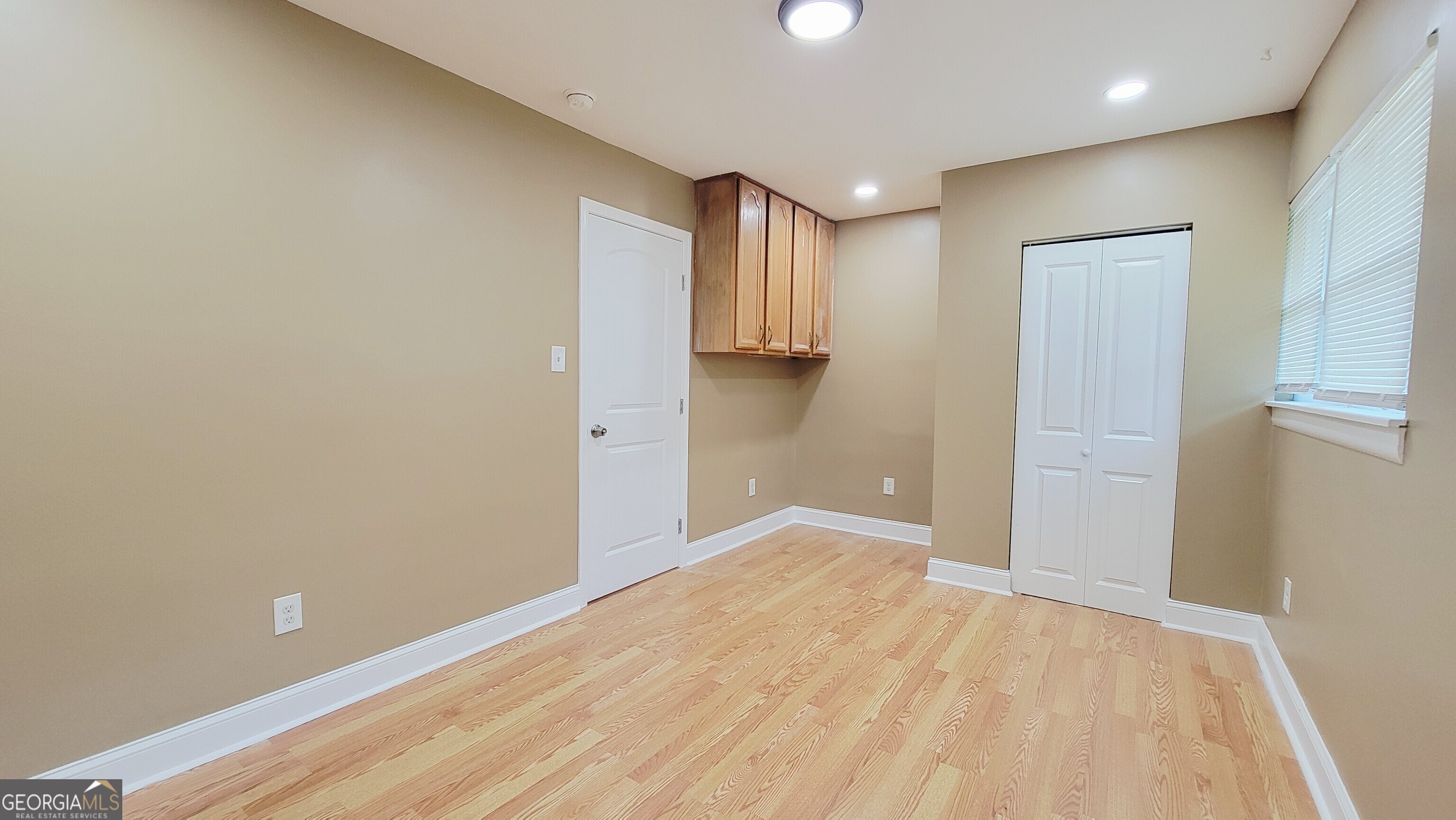 4491 Glade Road Forest Park, GA 30297 - Photo 11 of 41 a view of an empty room