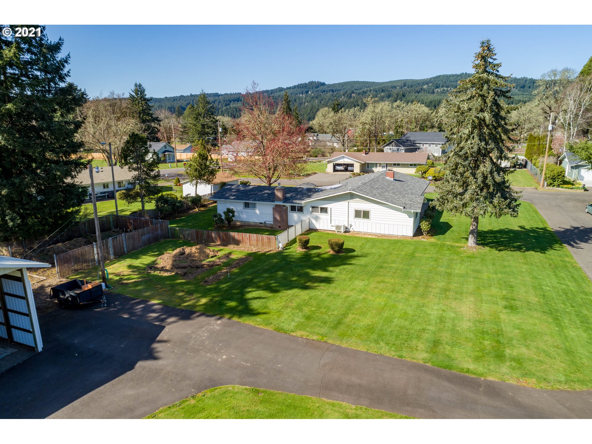 39000 Bryant Lane Springfield, OR 97478 - Photo 28 of 32