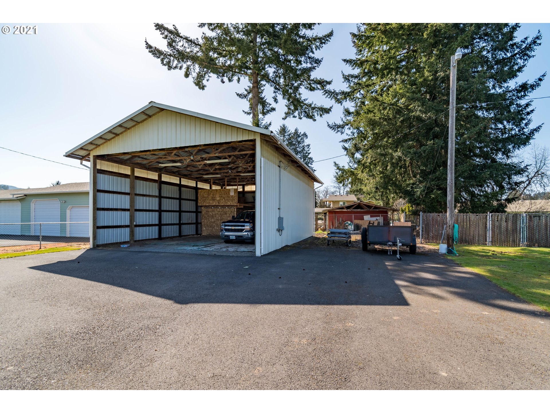 39000 Bryant Lane Springfield, OR 97478 - Photo 31 of 32