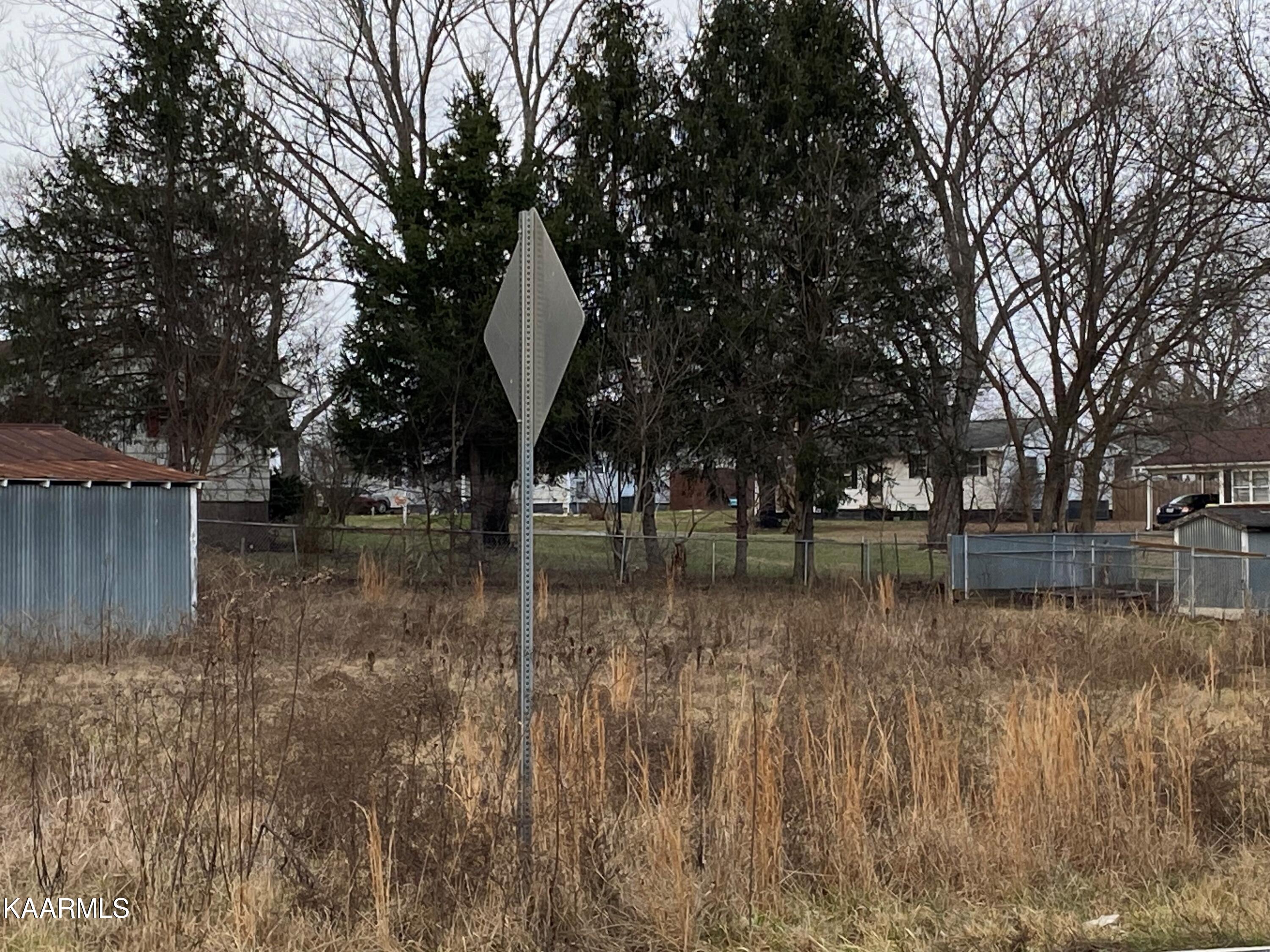 2101 Road, Maryville, TN 37801 Compass