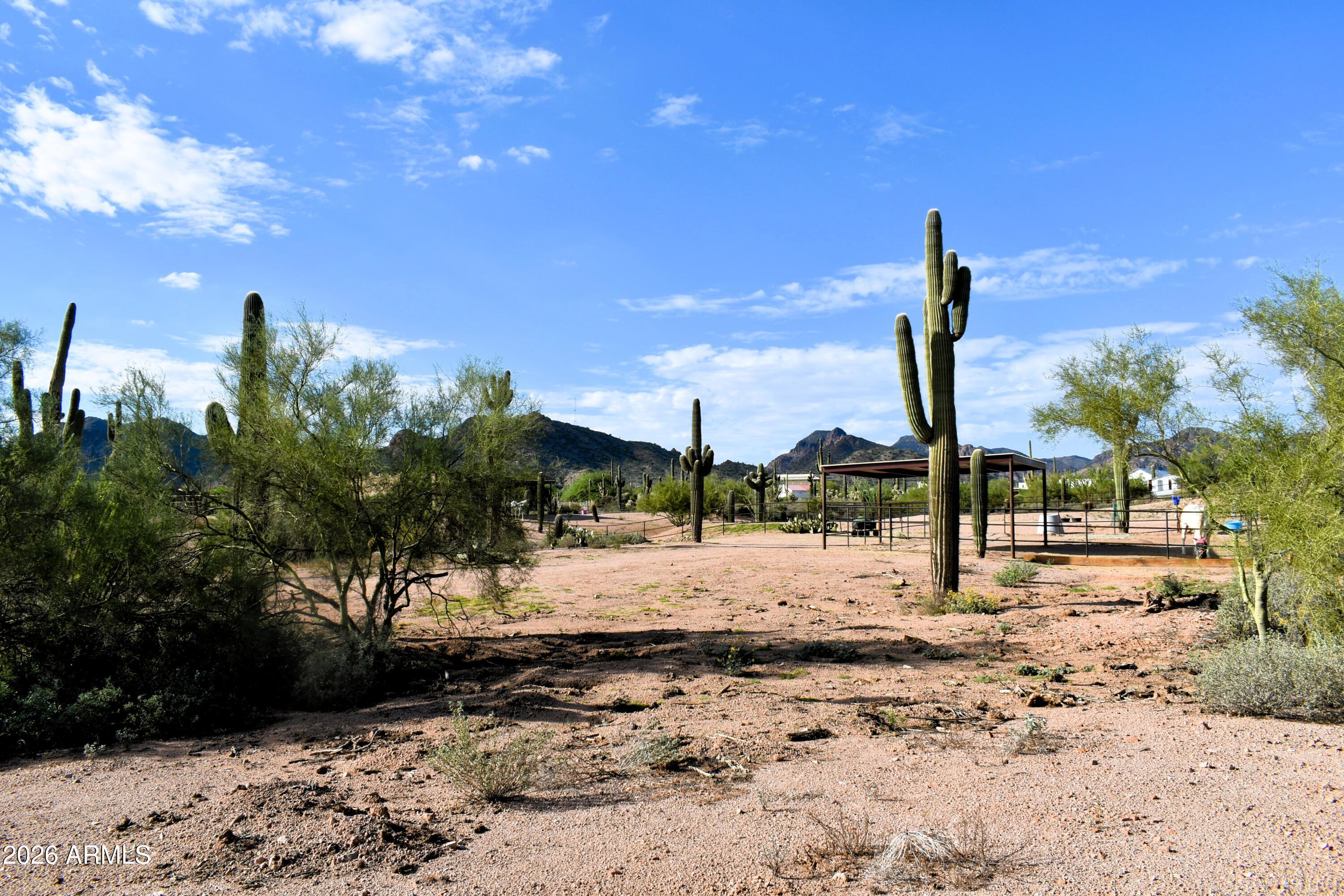 Parcel North Parcel N 100-06-001e Road Apache Junction, AZ 85119 - Photo 8 of 14 DSC_0899