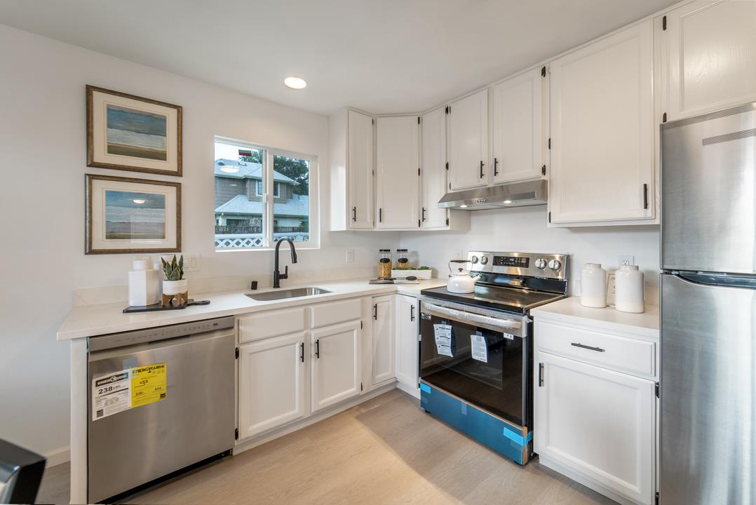 457 East Washington Ave  