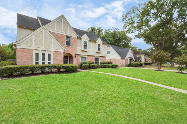 $8,000 | 1807 Saddlecreek Drive, Houston, TX 77090