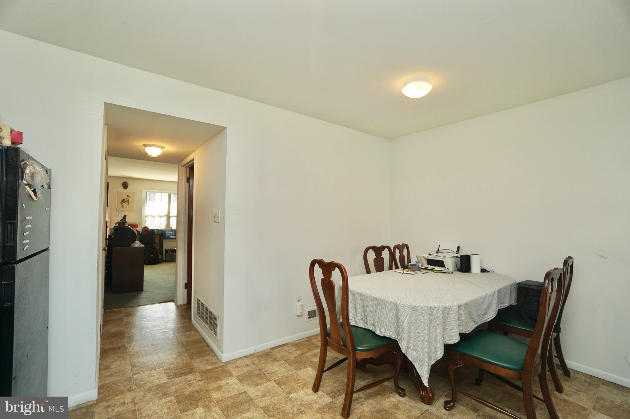 443 Almonesson Road Blackwood, NJ 08012 - Photo 11 of 33 Gallery Image 11