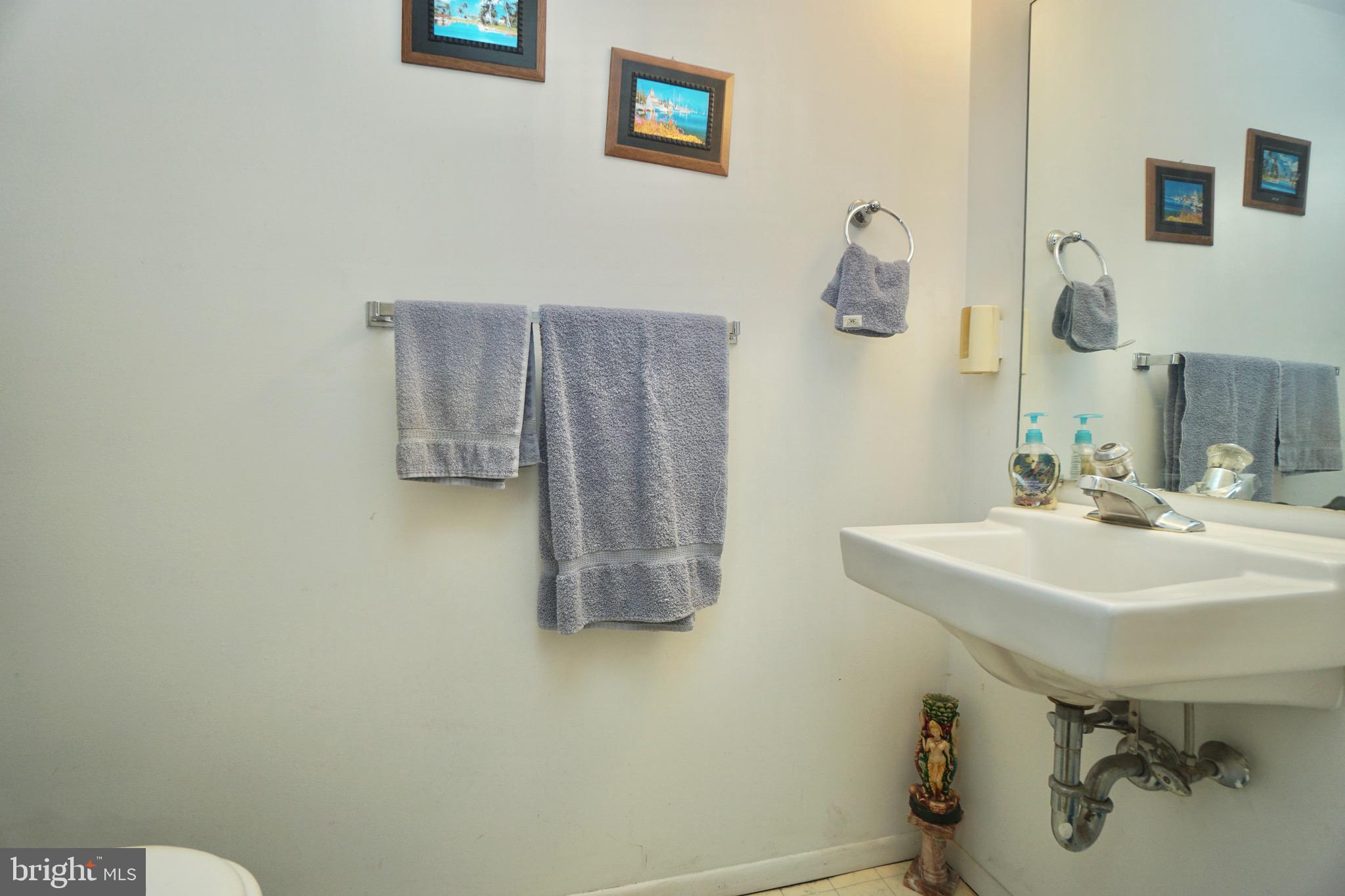 443 Almonesson Road Blackwood, NJ 08012 - Photo 24 of 33 Gallery Image 24