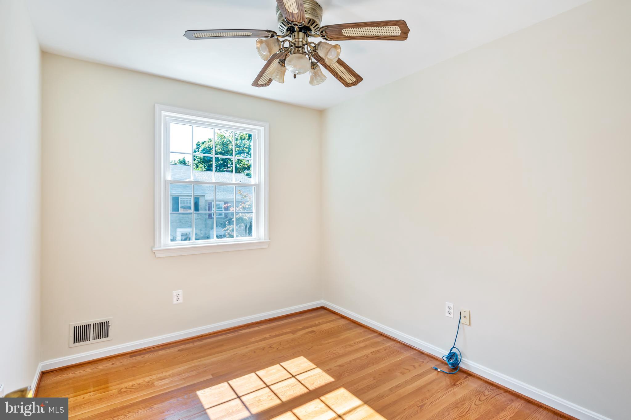 2105 Bucknell Terrace, Unit 46 Silver Spring, MD 20902 - Photo 17 of 40 2nd Bedroom