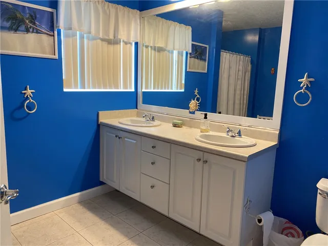 $2,300 | 5020 Fairways Circle, Unit J203, Vero Beach, FL 32967