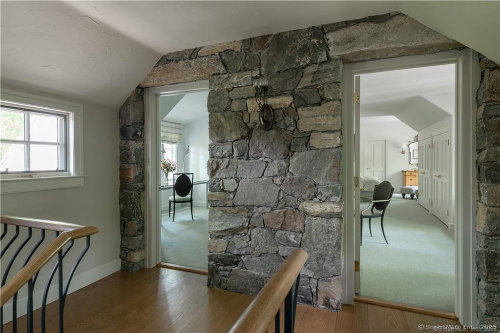 33 Nodine Pasture Road Kent, CT 06757 - Photo 19 of 40 view of hall way with mirror