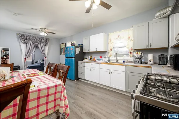 $500,000 | 527 Cary Street, Orange, NJ 07050