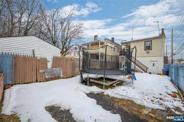 $500,000 | 527 Cary Street, Orange, NJ 07050