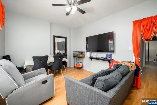 $500,000 | 527 Cary Street, Orange, NJ 07050