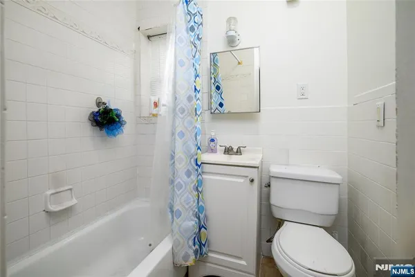 $500,000 | 527 Cary Street, Orange, NJ 07050