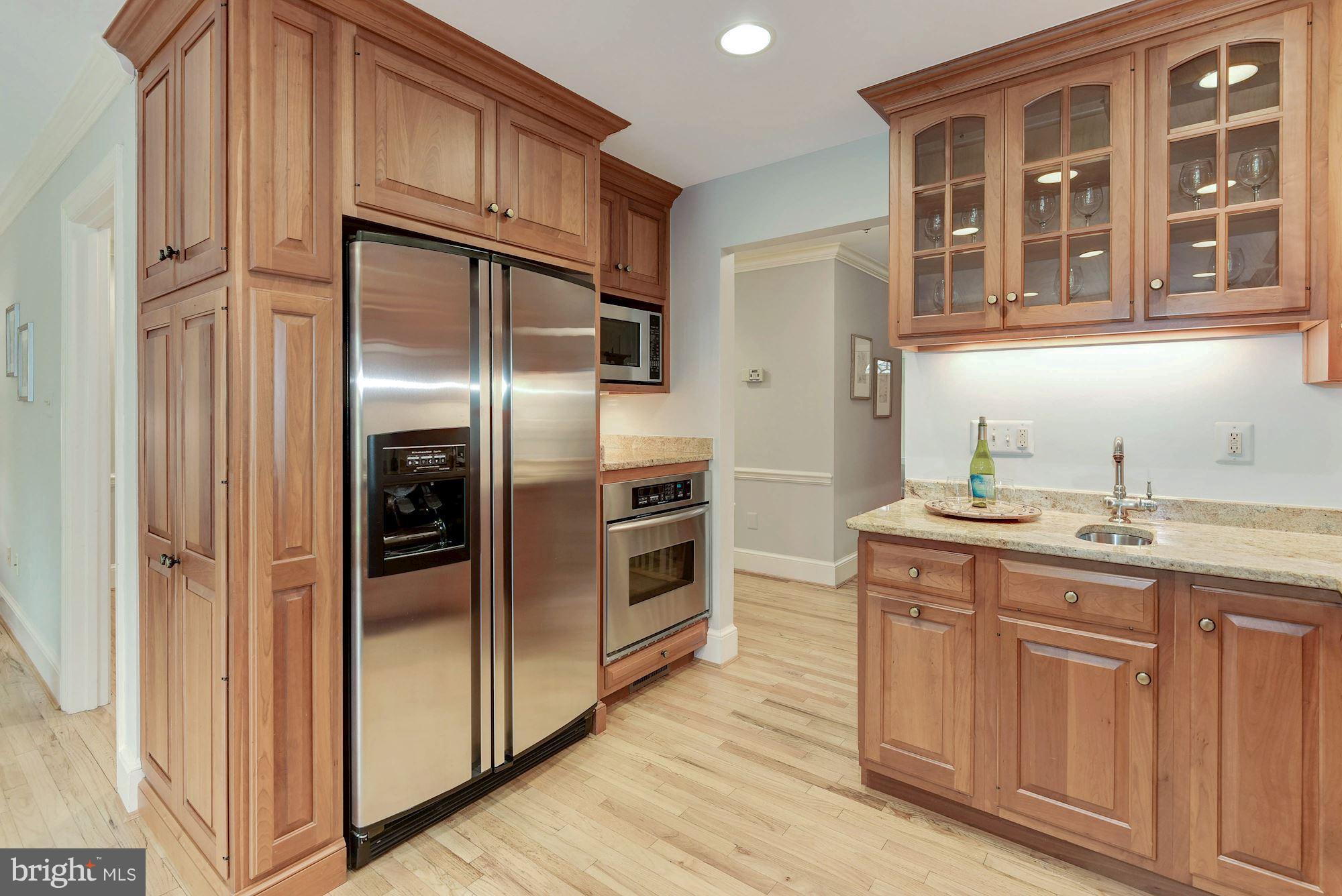 7215 Evans Mill Road McLean, VA 22101 - Photo 13 of 30 Kitchen