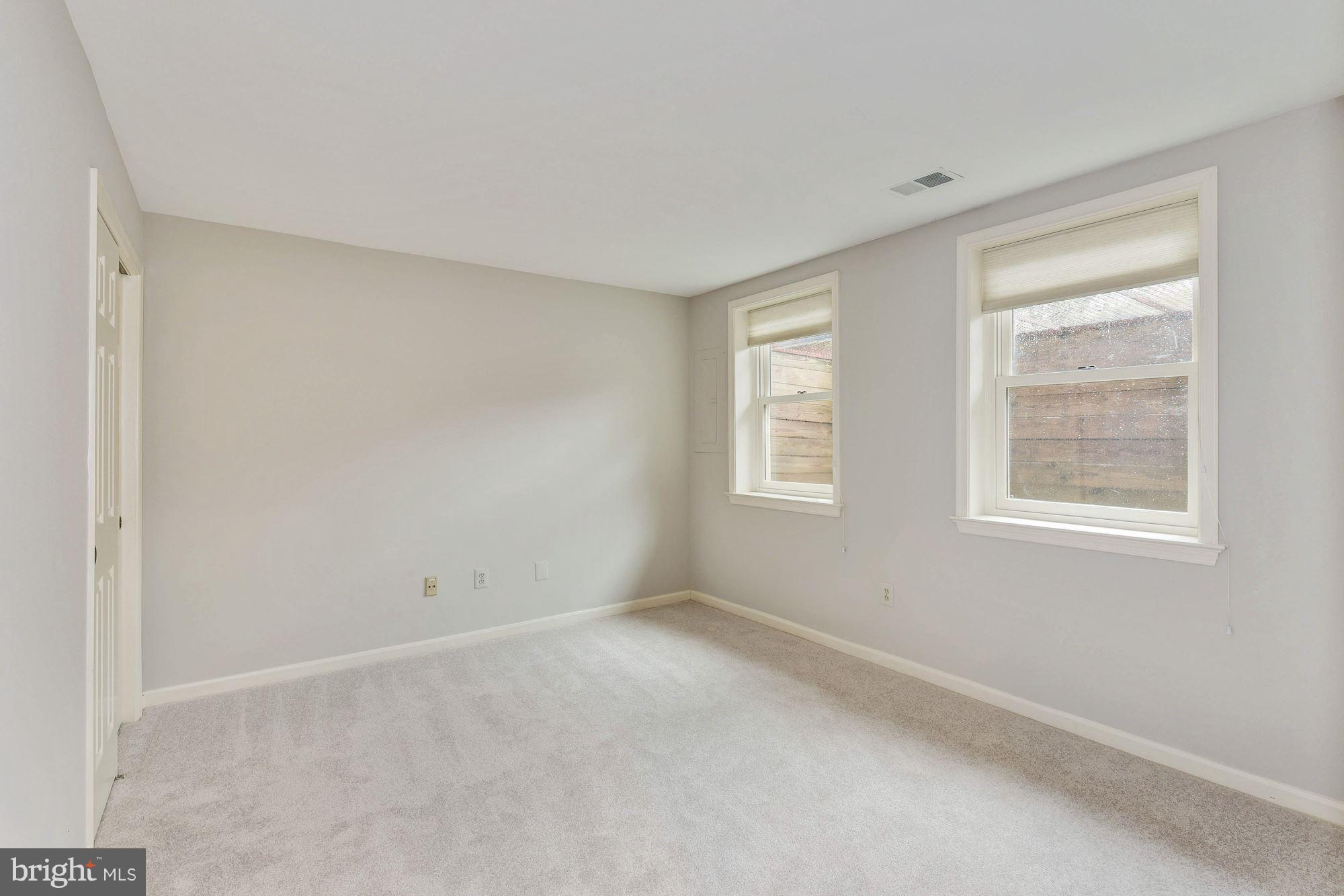 7215 Evans Mill Road McLean, VA 22101 - Photo 25 of 30 Den