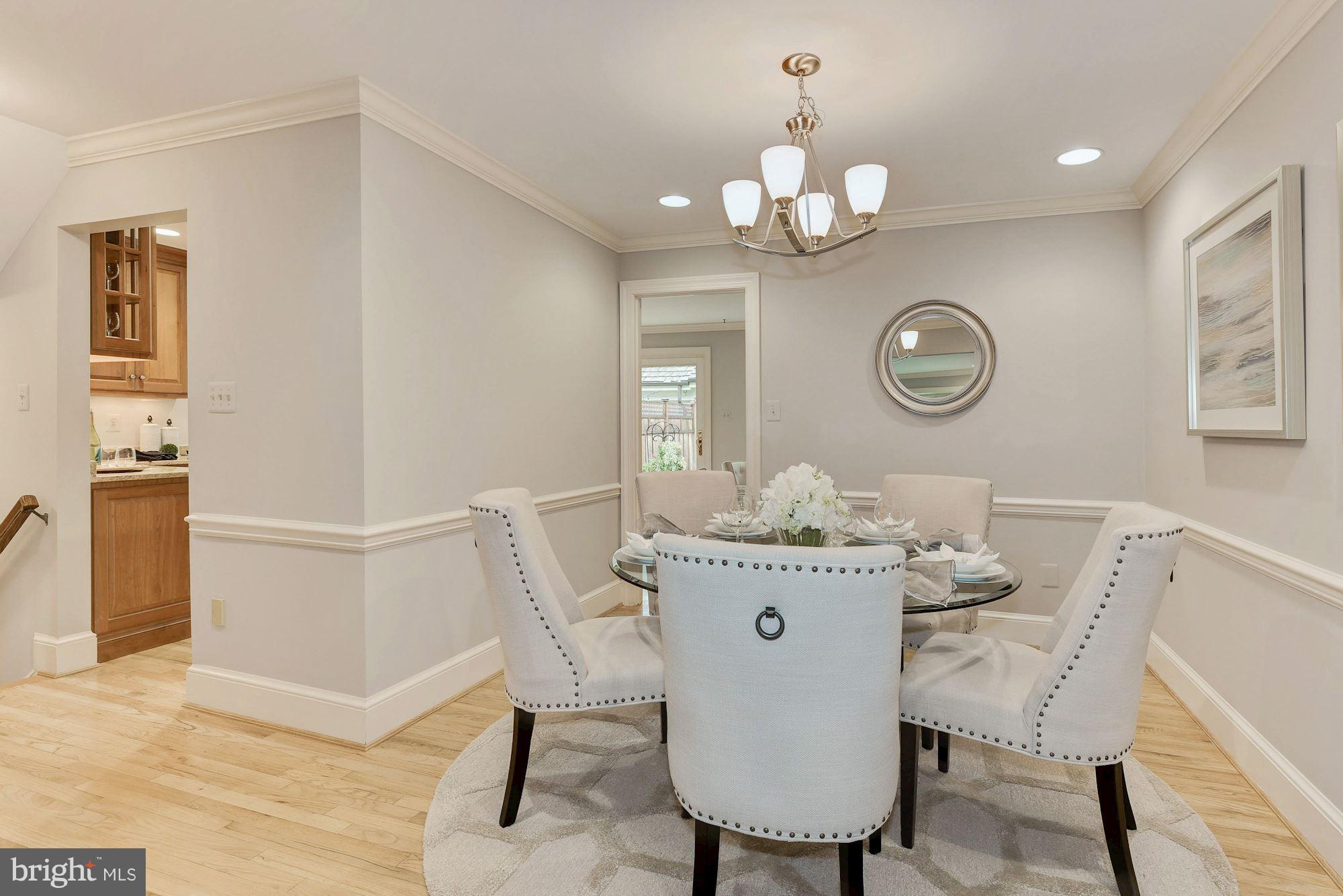 7215 Evans Mill Road McLean, VA 22101 - Photo 7 of 30 Dining Room