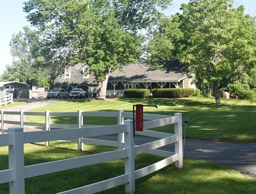 111 Northwest Road Spencer, MA 01562 - Photo 4 of 42