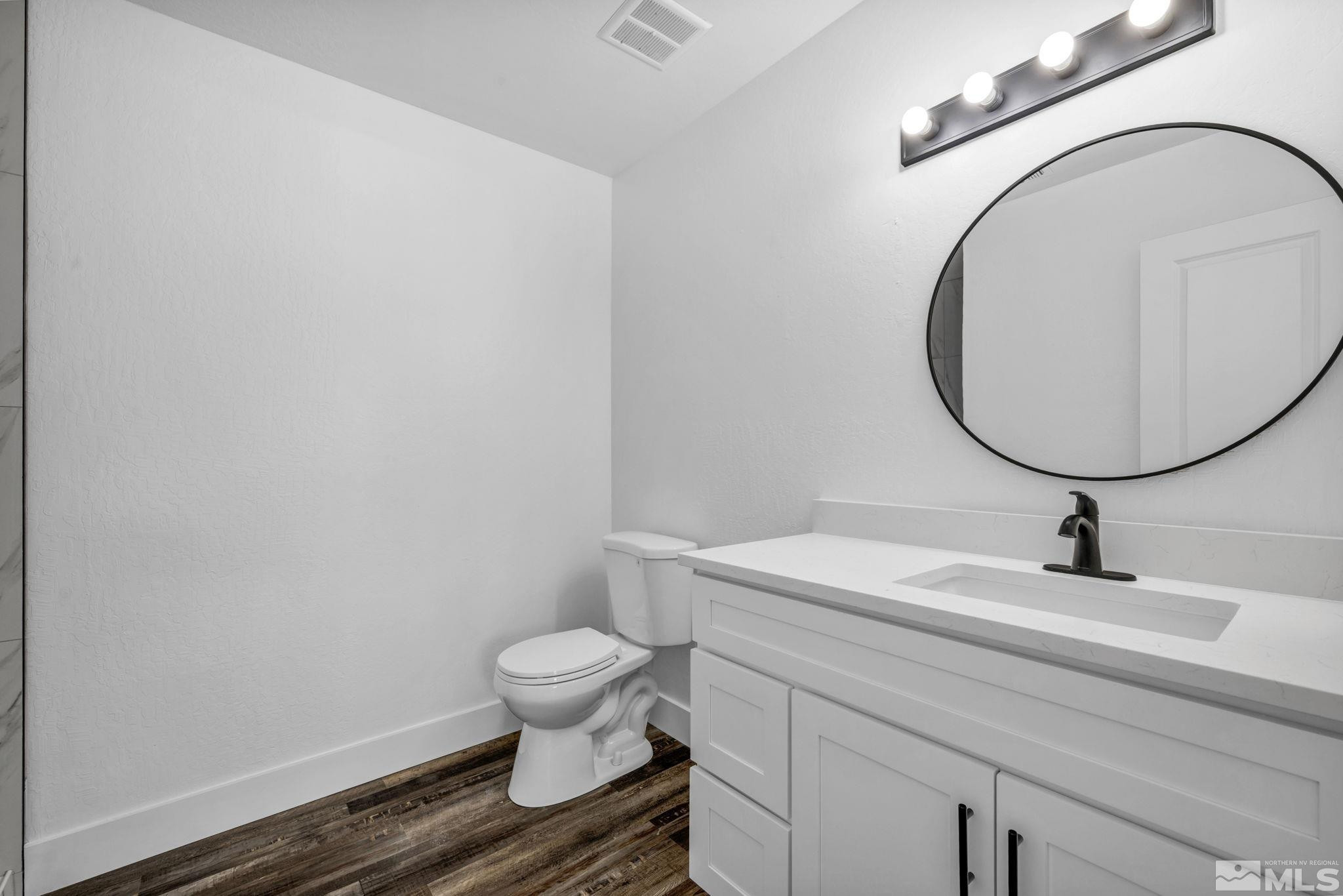 2300 Dickerson Road, Unit 32 Reno, NV 89503 - Photo 6 of 18 Photo 9