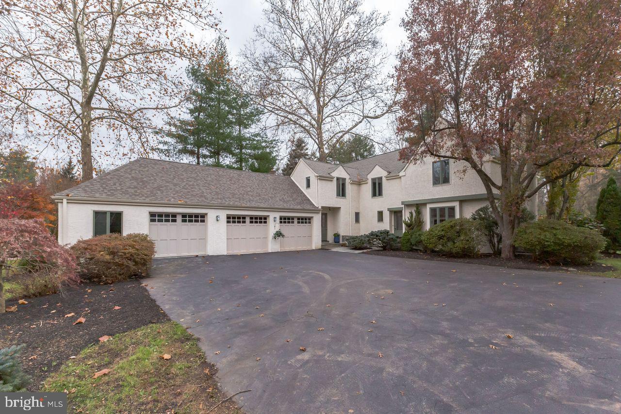 540 Harriton Road Bryn Mawr, PA 19010 - Photo 2 of 35 front view of a house with a yard