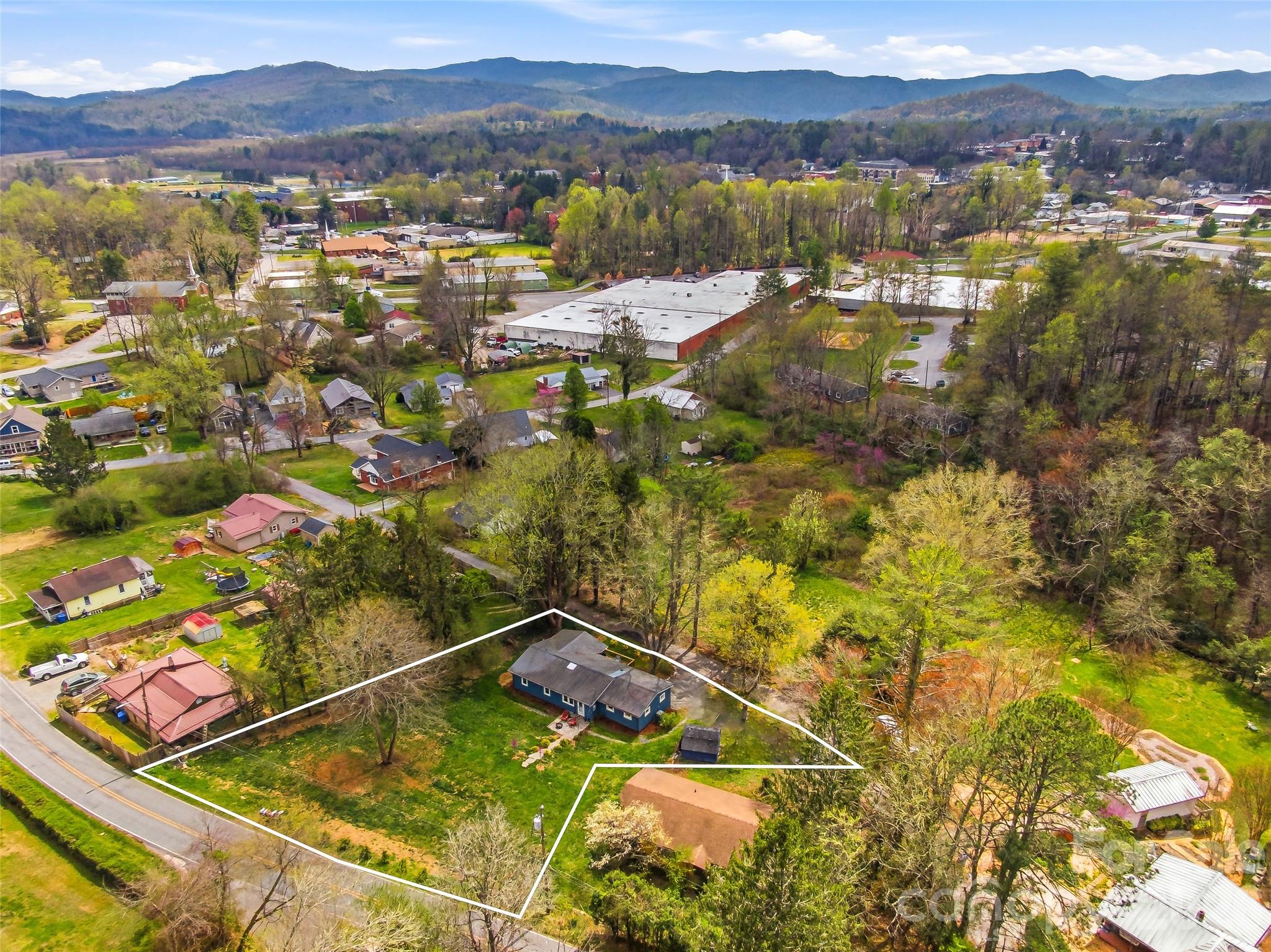 33 Kilpatrick Street Brevard, NC 28712 - Photo 5 of 39