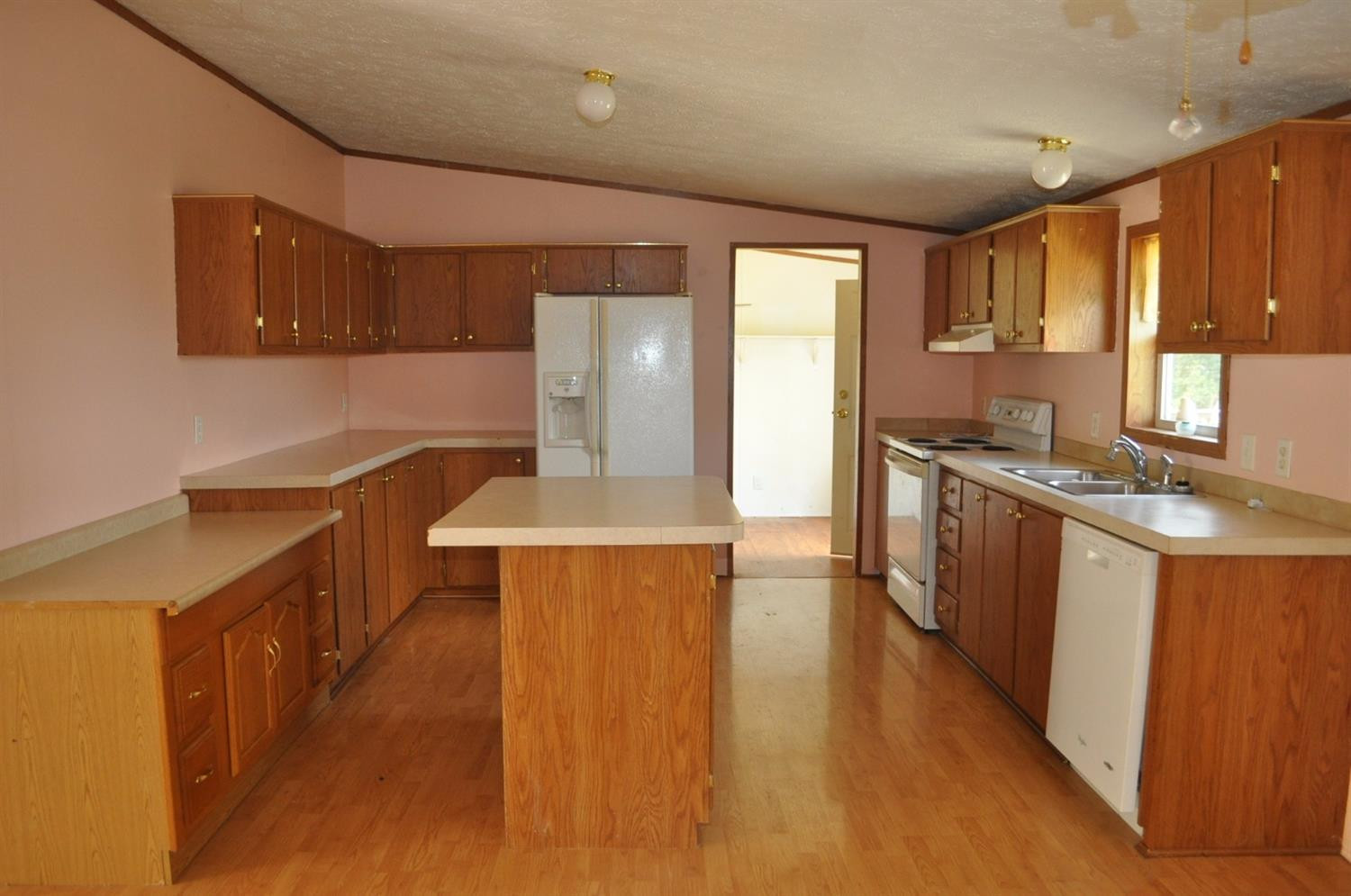 470 Beechridge Road Frankfort, KY 40601 - Photo 3 of 18 Photo 3