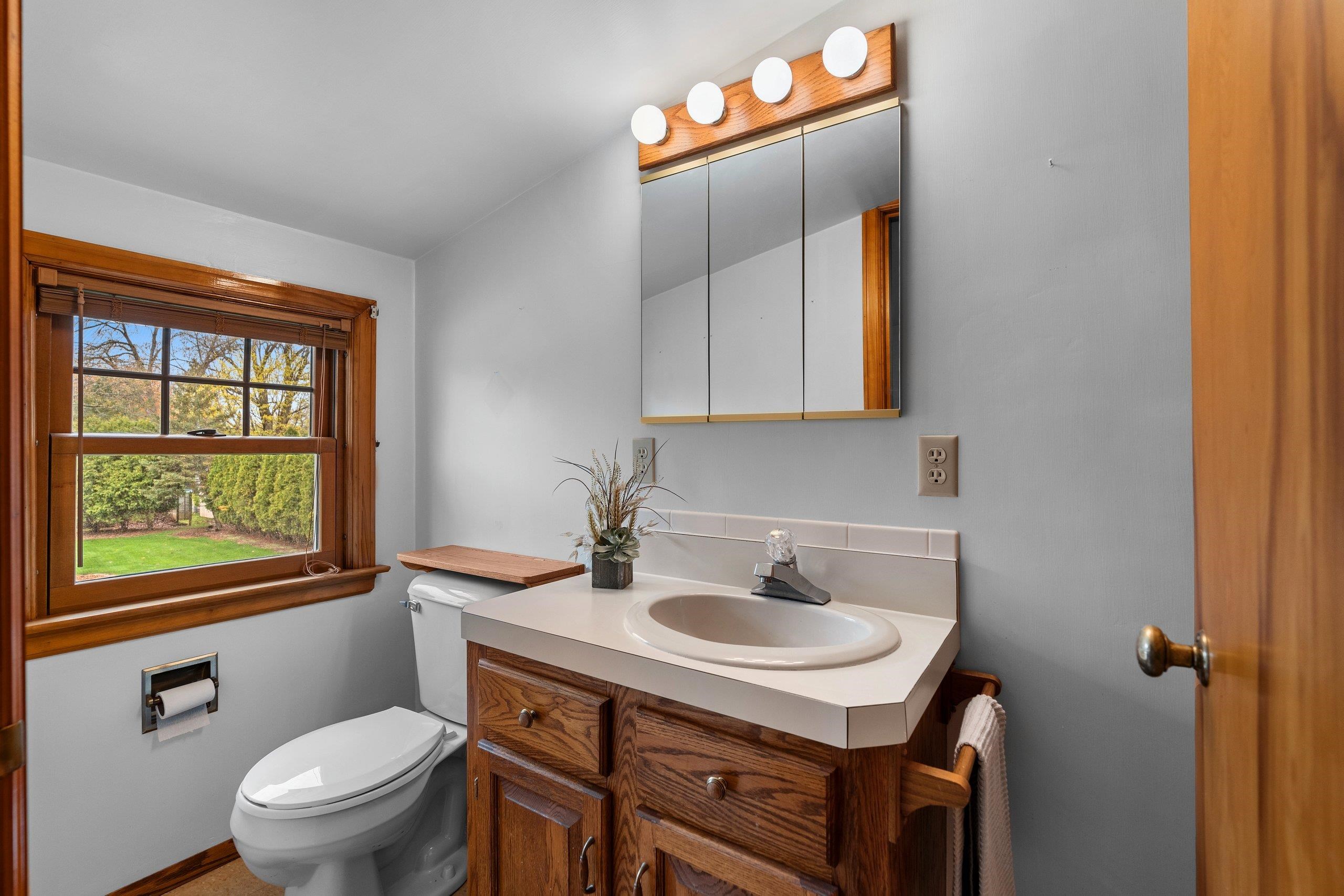 2301 Carleton Avenue Appleton, WI 54915 - Photo 25 of 78