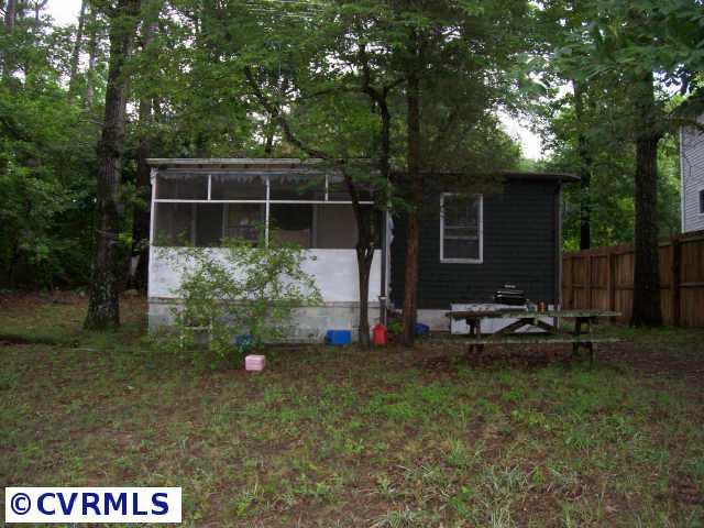 8443 Hicks Island Road Lanexa, VA 23089 - Photo 4 of 4 Gallery Image 4