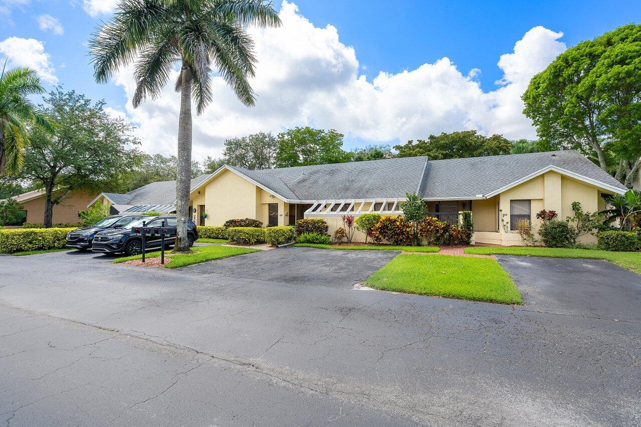 10904 Waterberry Court Boca Raton, FL 33498 - Photo 2 of 37 Exterior Front