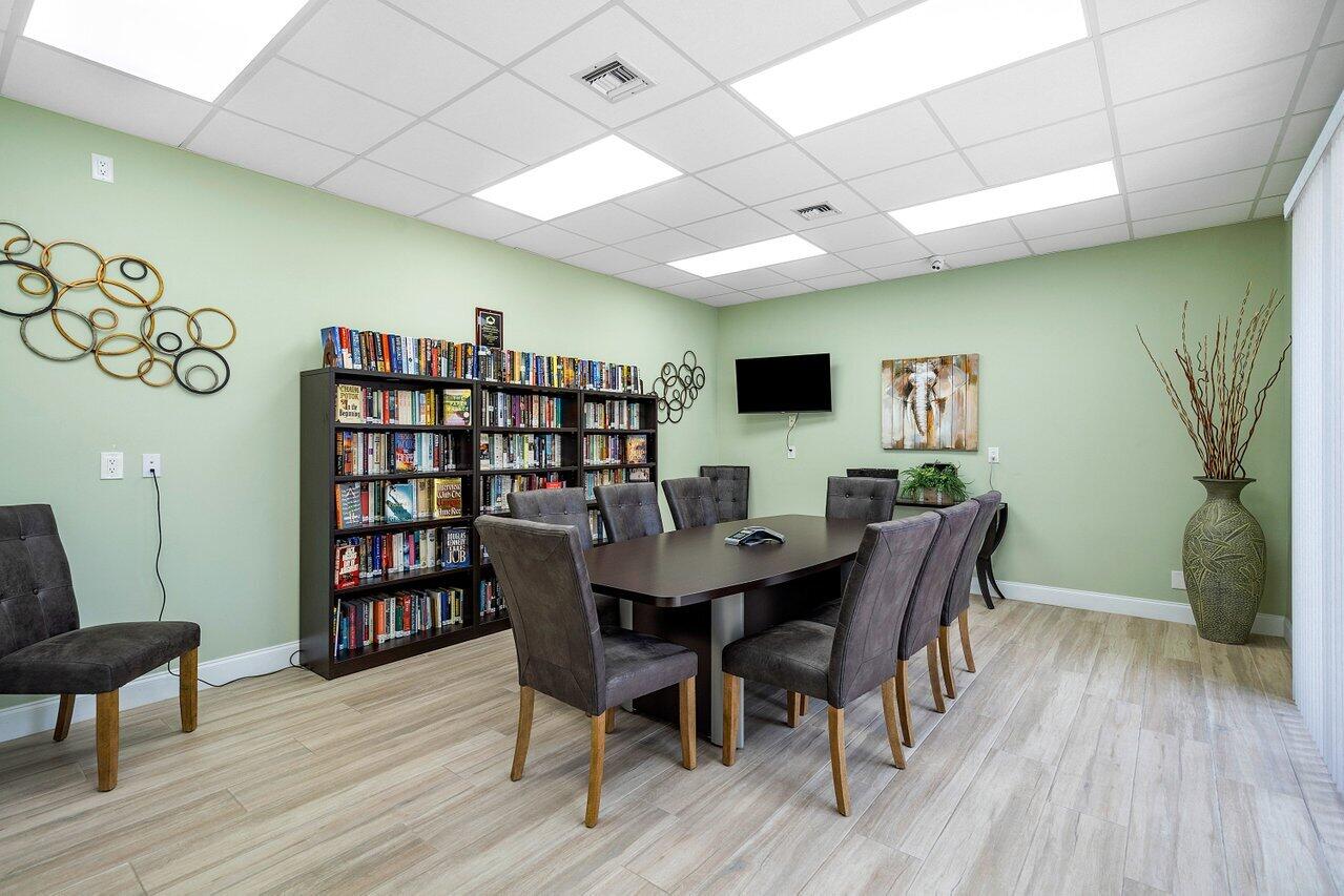 10904 Waterberry Court Boca Raton, FL 33498 - Photo 28 of 37 Clubhouse/Library