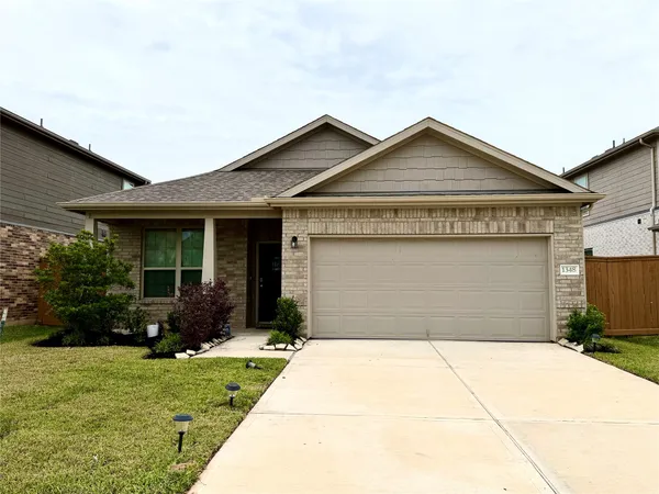 $2,100 | 1348 Bright Hl Drive, Katy, TX 77493