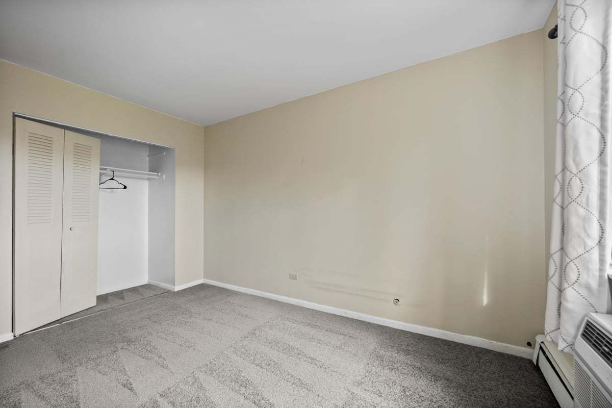 1311 South Finley Road, Unit 416 Lombard, IL 60148 - Photo 11 of 17