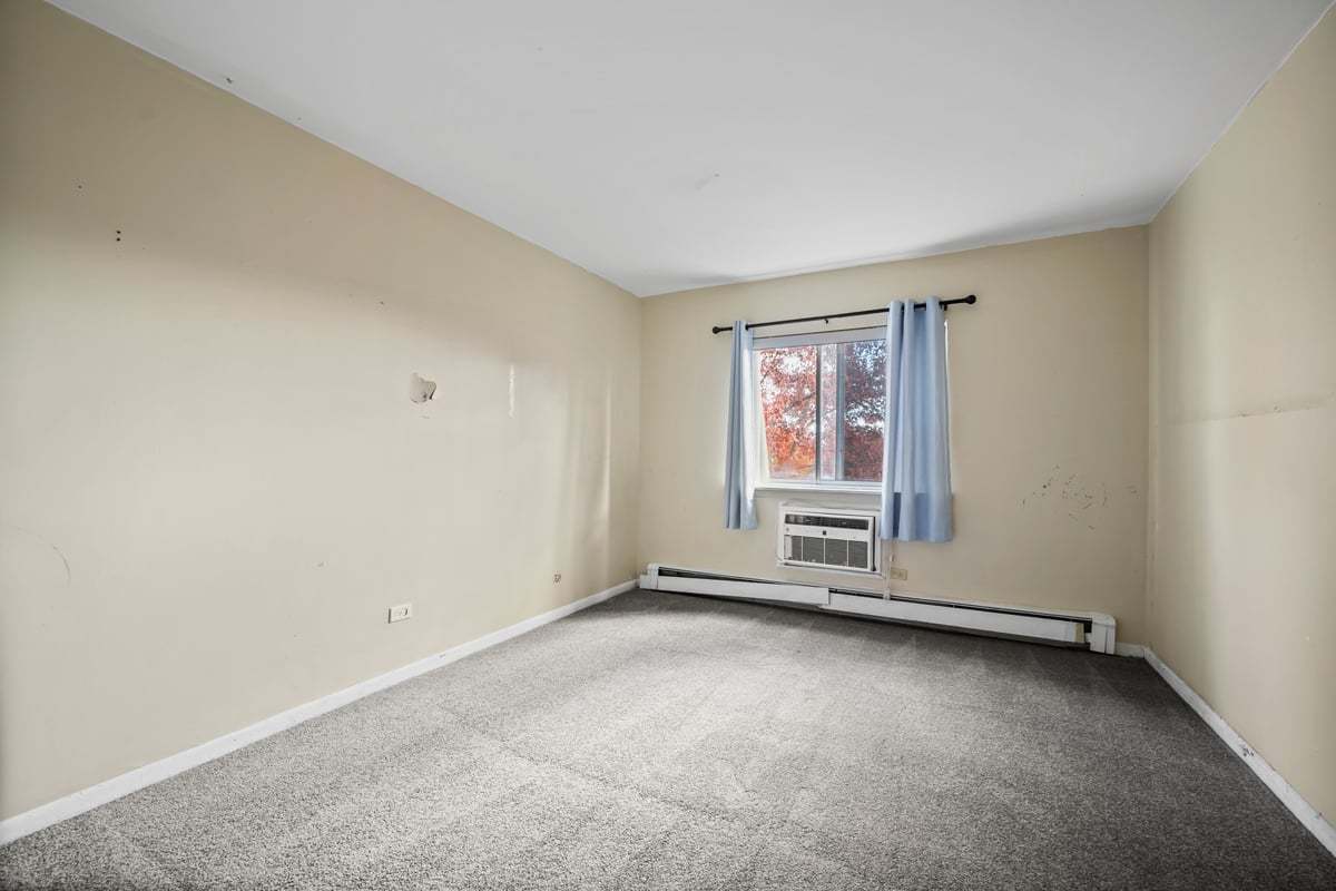 1311 South Finley Road, Unit 416 Lombard, IL 60148 - Photo 9 of 17