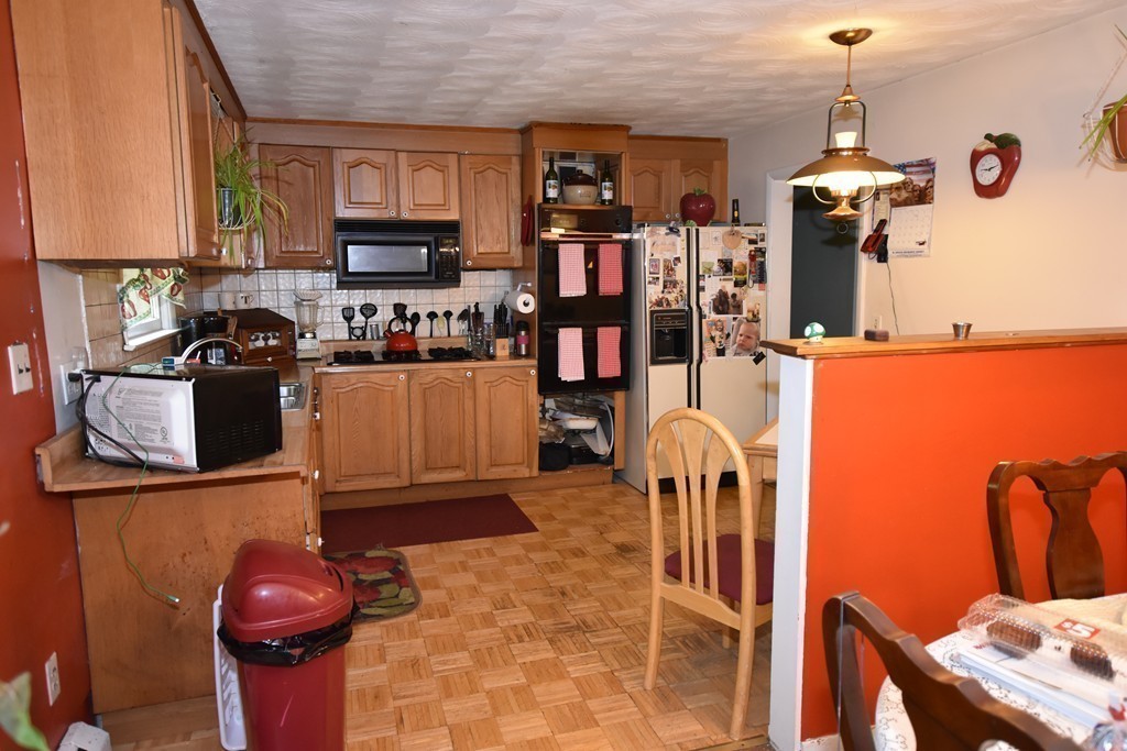 14 Sarah Street Burlington, MA 01803 - Photo 12 of 25