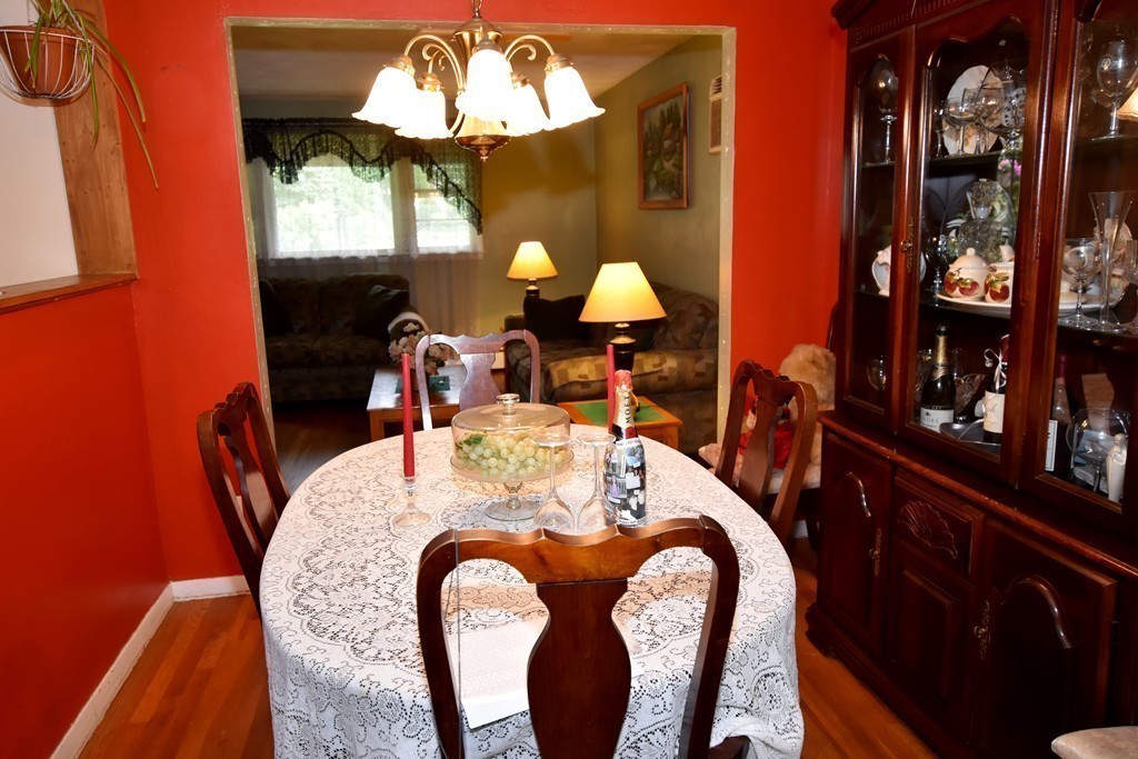 14 Sarah Street Burlington, MA 01803 - Photo 13 of 25